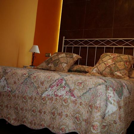 Vivienda Turistica El Caneco Tordesillas Habitación foto