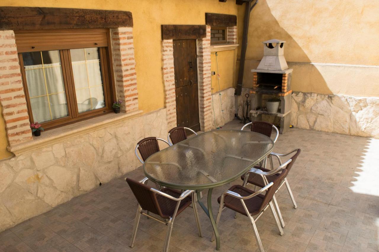 Vivienda Turistica El Caneco Tordesillas Exterior foto