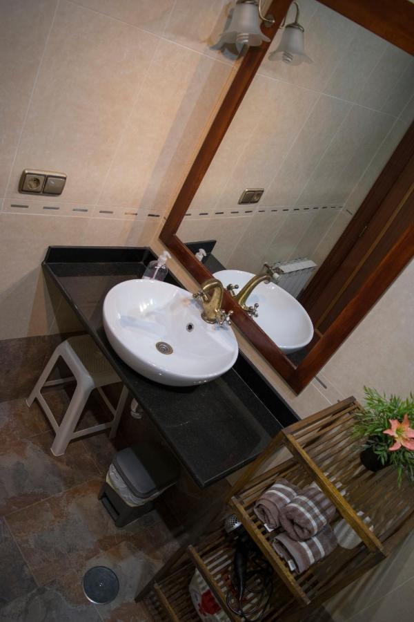 Vivienda Turistica El Caneco Tordesillas Exterior foto